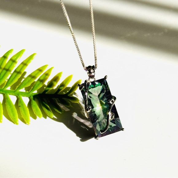 Mystic Quartz Ladies 18” Sterling Silver Necklace - Picture 10 of 10